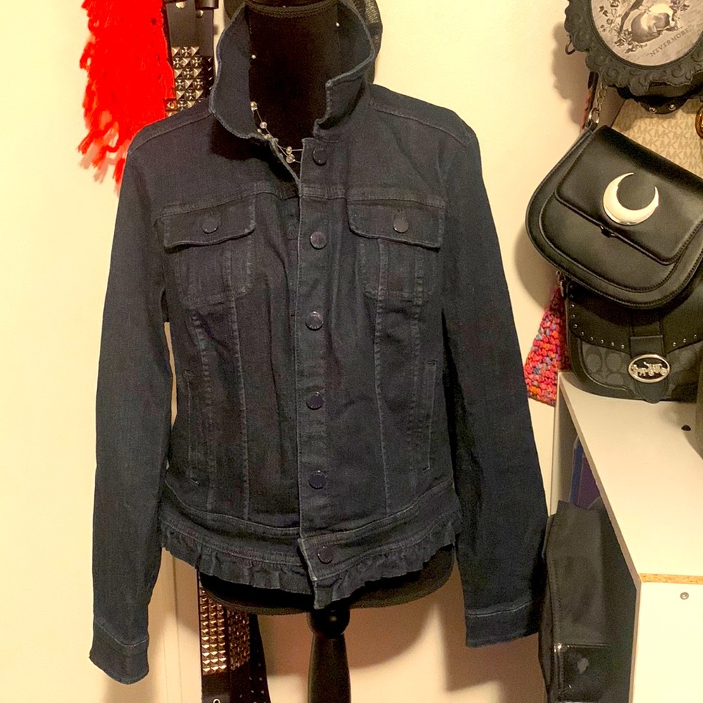 Euc navy denim jacket. Sz xxl. By Elle